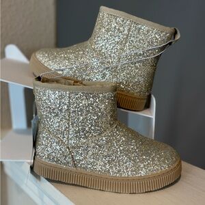 Cat and Jack Toddler Girls Arlo Zipper Shearling Winter Boot Gold Glitter Sz 9T